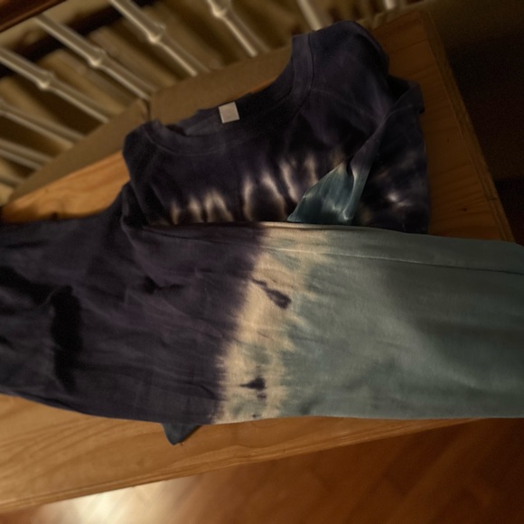 OLD NAVY relaxed joggers set size large and X-Large cloudy - Picture 10 of 15